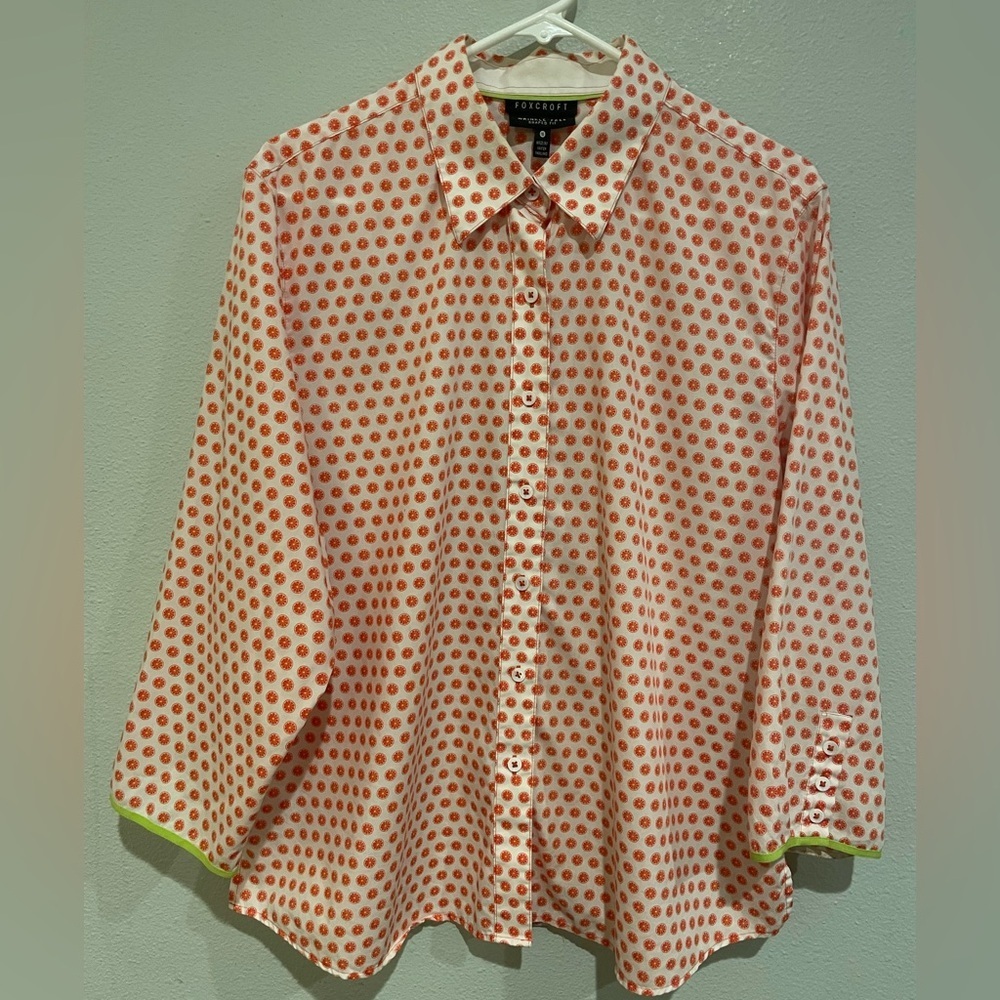 Foxcroft Women’s White Shirt with Orange Dot Print